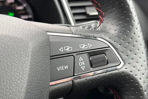 KP69ENO SEAT Leon 2.0 TSI FR DSG Euro 6 (s/s) 5dr Thumbnail #38