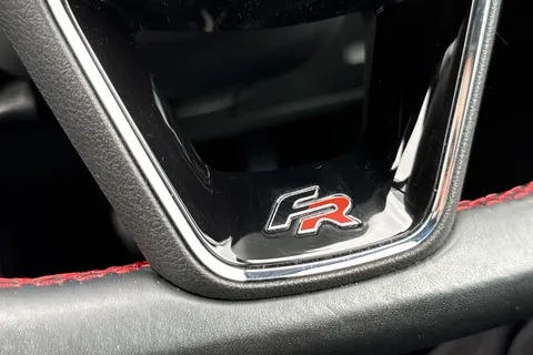 KP69ENO SEAT Leon 2.0 TSI FR DSG Euro 6 (s/s) 5dr Thumbnail #40