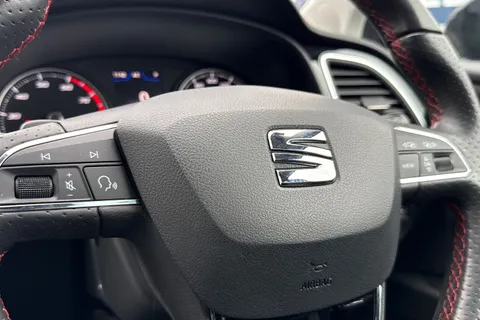 KP69ENO SEAT Leon 2.0 TSI FR DSG Euro 6 (s/s) 5dr Thumbnail #43