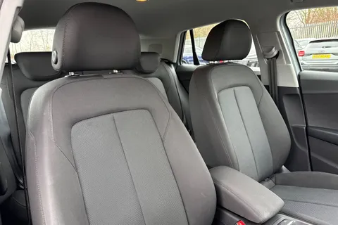 PK22AZN Audi Q2 Technik 30 TFSI 110 PS 6-speed Thumbnail #22