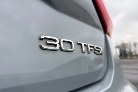 PK22AZN Audi Q2 Technik 30 TFSI 110 PS 6-speed Thumbnail #34