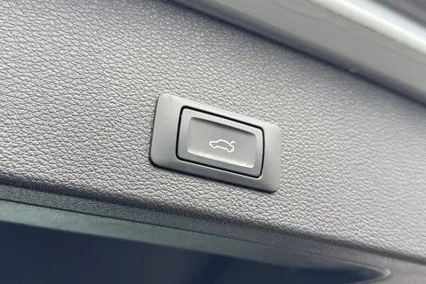 PK22AZN Audi Q2 Technik 30 TFSI 110 PS 6-speed Thumbnail #36