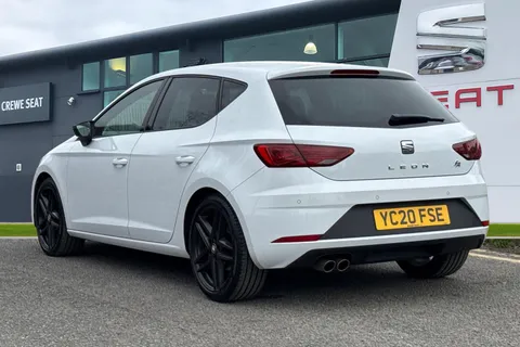 YC20FSE SEAT Leon 1.5 TSI EVO FR Black Edition Euro 6 (s/s) 5dr Thumbnail #3