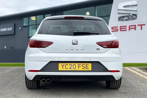 YC20FSE SEAT Leon 1.5 TSI EVO FR Black Edition Euro 6 (s/s) 5dr Thumbnail #5