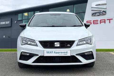 YC20FSE SEAT Leon 1.5 TSI EVO FR Black Edition Euro 6 (s/s) 5dr Thumbnail #7