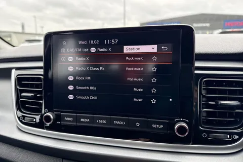 CX23NLV Kia Rio 1.0 T-GDi 2 Hatchback 5dr Petrol Manual Euro 6 (s/s) (99 bhp) Thumbnail #47