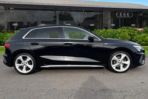 VK70KOW Audi A3 S line 35 TFSI 150 PS S tronic Thumbnail #4