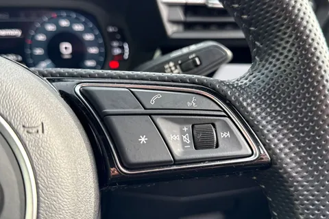 VK70KOW Audi A3 S line 35 TFSI 150 PS S tronic Thumbnail #27