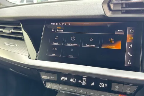 VK70KOW Audi A3 S line 35 TFSI 150 PS S tronic Thumbnail #37