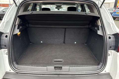 BT18LCL Renault Captur 0.9 TCe ENERGY Signature X Nav Euro 6 (s/s) 5dr Thumbnail #8