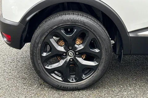 BT18LCL Renault Captur 0.9 TCe ENERGY Signature X Nav Euro 6 (s/s) 5dr Thumbnail #12