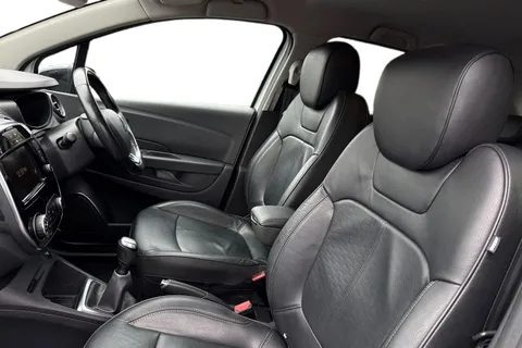 BT18LCL Renault Captur 0.9 TCe ENERGY Signature X Nav Euro 6 (s/s) 5dr Thumbnail #17