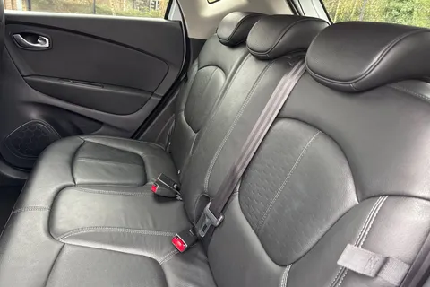 BT18LCL Renault Captur 0.9 TCe ENERGY Signature X Nav Euro 6 (s/s) 5dr Thumbnail #20