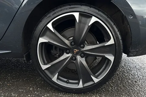 MW21VML CUPRA Leon 1.4 eHybrid 12.8kWh First Edition DSG Euro 6 (s/s) 5dr Thumbnail #12