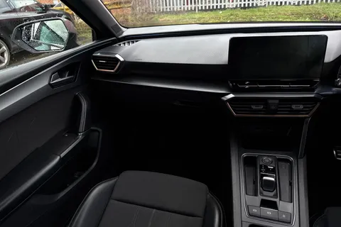 MW21VML CUPRA Leon 1.4 eHybrid 12.8kWh First Edition DSG Euro 6 (s/s) 5dr Thumbnail #21