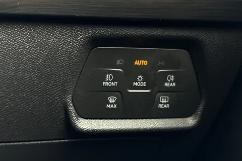 MW21VML CUPRA Leon 1.4 eHybrid 12.8kWh First Edition DSG Euro 6 (s/s) 5dr Thumbnail #37