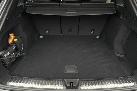 BU75ZGH Audi Q5 SUV Edition 1 TDI quattro 204 PS S tronic Thumbnail #7