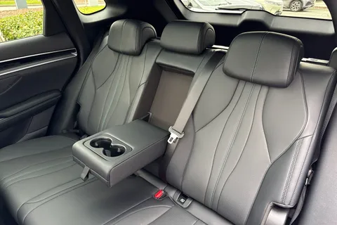 LA25SXZ BYD Seal U 1.5 DM-i 18.3kWh Boost CVT Auto Euro 6 (s/s) 5dr Thumbnail #14