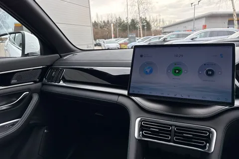 LA25SXZ BYD Seal U 1.5 DM-i 18.3kWh Boost CVT Auto Euro 6 (s/s) 5dr Thumbnail #15