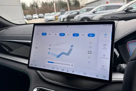 LA25SXZ BYD Seal U 1.5 DM-i 18.3kWh Boost CVT Auto Euro 6 (s/s) 5dr Thumbnail #19