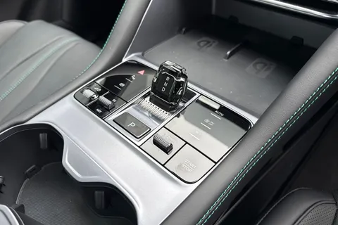 LA25SXZ BYD Seal U 1.5 DM-i 18.3kWh Boost CVT Auto Euro 6 (s/s) 5dr Thumbnail #20