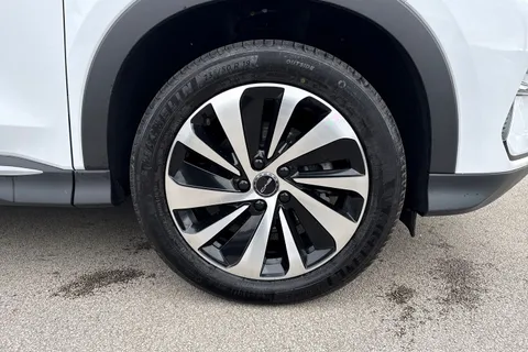 LA25SXZ BYD Seal U 1.5 DM-i 18.3kWh Boost CVT Auto Euro 6 (s/s) 5dr Thumbnail #24