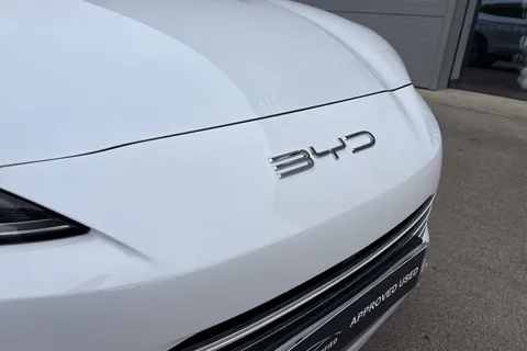 LA25SXZ BYD Seal U 1.5 DM-i 18.3kWh Boost CVT Auto Euro 6 (s/s) 5dr Thumbnail #25