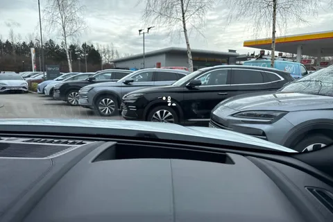 LA25SXZ BYD Seal U 1.5 DM-i 18.3kWh Boost CVT Auto Euro 6 (s/s) 5dr Thumbnail #37