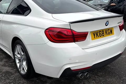 YK68KGW BMW 4 Series 2.0 420d M Sport Auto Euro 6 (s/s) 2dr Thumbnail #8