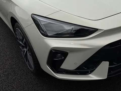 CUPRA Leon 1.5 eHybrid 25.8kWh VZ2 DSG Euro 6 (s/s) 5dr Thumbnail #17