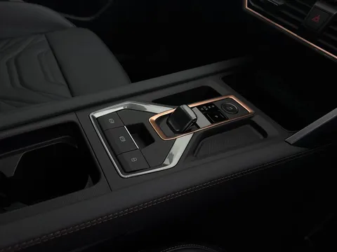 CUPRA Leon 1.5 eHybrid 25.8kWh VZ2 DSG Euro 6 (s/s) 5dr Thumbnail #20