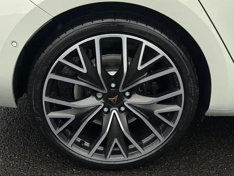 CUPRA Leon 1.5 eHybrid 25.8kWh VZ2 DSG Euro 6 (s/s) 5dr Thumbnail #24
