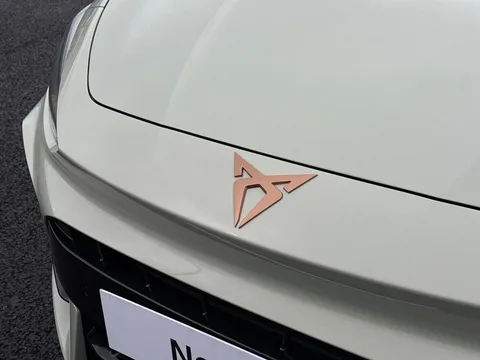 CUPRA Leon 1.5 eHybrid 25.8kWh VZ2 DSG Euro 6 (s/s) 5dr Thumbnail #25