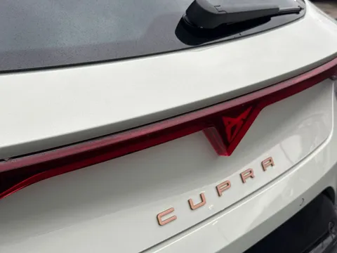 CUPRA Leon 1.5 eHybrid 25.8kWh VZ2 DSG Euro 6 (s/s) 5dr Thumbnail #28