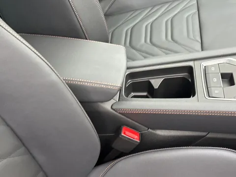 CUPRA Leon 1.5 eHybrid 25.8kWh VZ2 DSG Euro 6 (s/s) 5dr Thumbnail #32