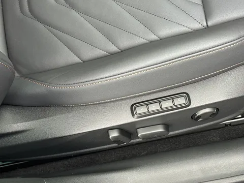 CUPRA Leon 1.5 eHybrid 25.8kWh VZ2 DSG Euro 6 (s/s) 5dr Thumbnail #33