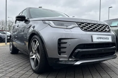 KJ24HRE Land Rover Discovery 3.0 D300 Metropolitan Edition 5dr Thumbnail #31