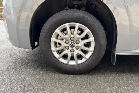 PN75MWW Volkswagen Transporter 2.0 TDI 150 Commerce Pro Van Thumbnail #7