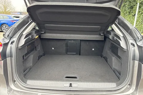 CX71XNE Citroën E-C4 50kWh Shine Plus Auto 5dr (7.4kW Charger) Thumbnail #7