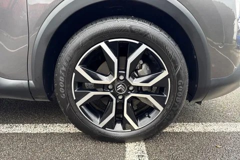 CX71XNE Citroën E-C4 50kWh Shine Plus Auto 5dr (7.4kW Charger) Thumbnail #10