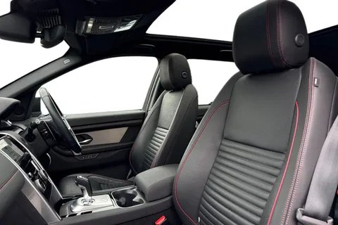 11 of 61 for Land Rover Discovery Sport 1.5 P300e 12.2kWh R-Dynamic SE Auto 4WD Euro 6 (s/s) 5dr