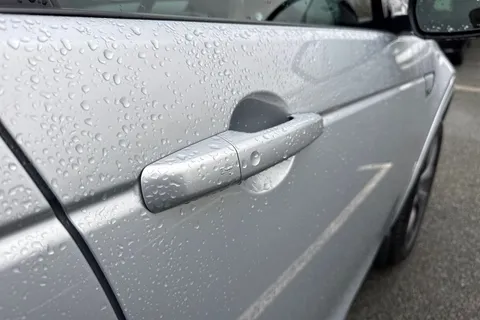 29 of 61 for Land Rover Discovery Sport 1.5 P300e 12.2kWh R-Dynamic SE Auto 4WD Euro 6 (s/s) 5dr