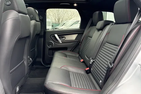 35 of 61 for Land Rover Discovery Sport 1.5 P300e 12.2kWh R-Dynamic SE Auto 4WD Euro 6 (s/s) 5dr