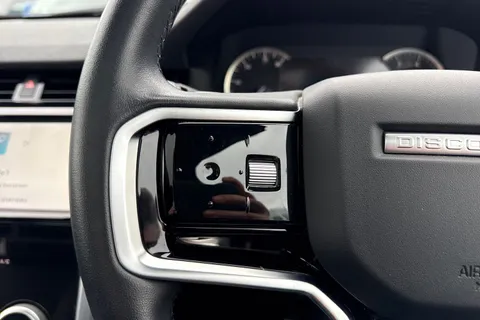 48 of 61 for Land Rover Discovery Sport 1.5 P300e 12.2kWh R-Dynamic SE Auto 4WD Euro 6 (s/s) 5dr