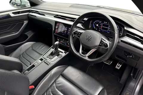 MW21VYA Volkswagen Arteon 2.0 TSI R-Line Fastback DSG Euro 6 (s/s) 5dr Thumbnail #15