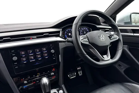 MW21VYA Volkswagen Arteon 2.0 TSI R-Line Fastback DSG Euro 6 (s/s) 5dr Thumbnail #19