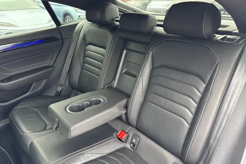 MW21VYA Volkswagen Arteon 2.0 TSI R-Line Fastback DSG Euro 6 (s/s) 5dr Thumbnail #20