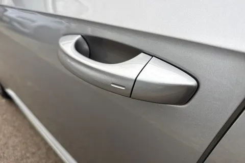 MW21VYA Volkswagen Arteon 2.0 TSI R-Line Fastback DSG Euro 6 (s/s) 5dr Thumbnail #29