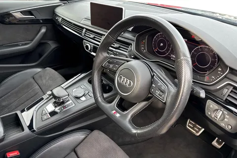 14 of 53 for Audi A4 1.4 TFSI Black Edition S Tronic Euro 6 (s/s) 4dr