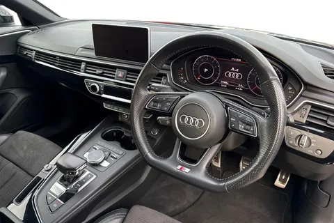 18 of 53 for Audi A4 1.4 TFSI Black Edition S Tronic Euro 6 (s/s) 4dr